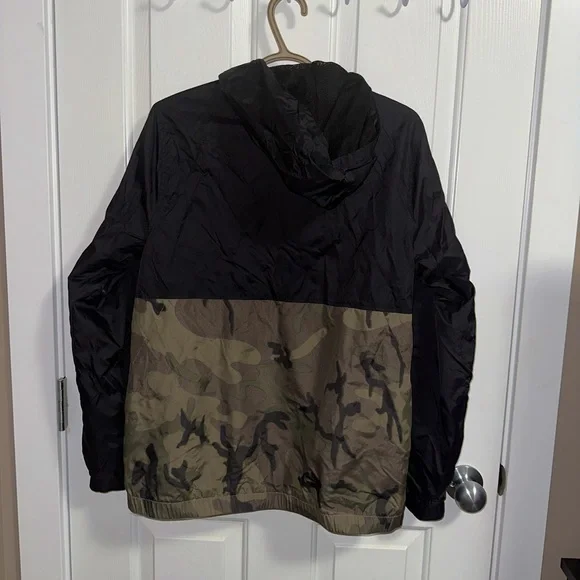 Volcom Jacket - Picture 2 of 2
